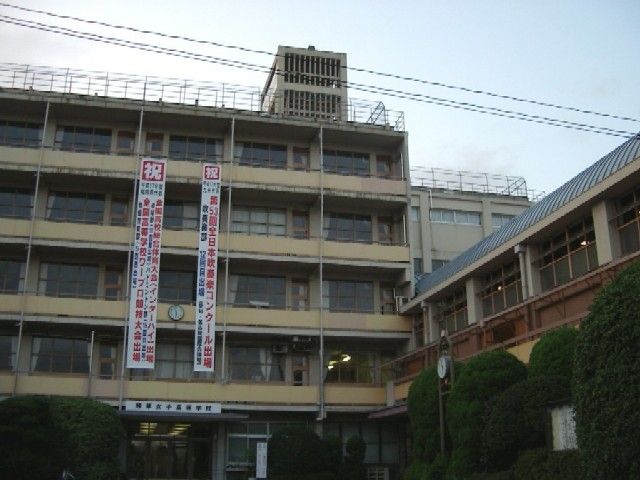 精華女子高校 福岡県 の偏差値 21年度最新版 みんなの高校情報