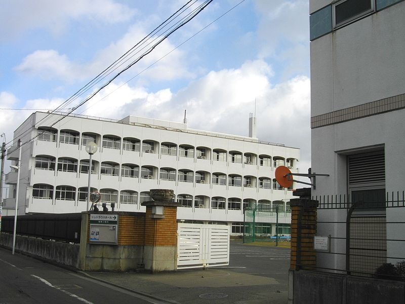 常盤木学園高等学校出身の有名人 みんなの高校情報