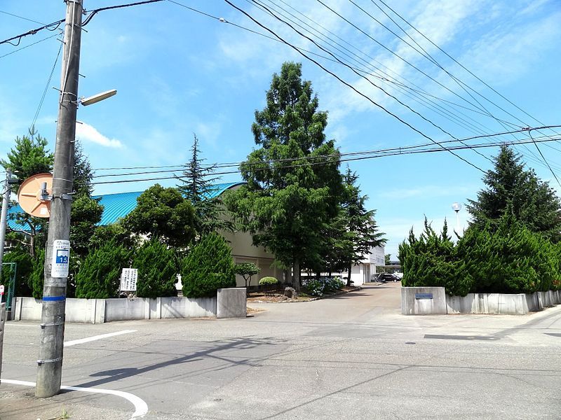 新潟県央工業高校 新潟県 の情報 偏差値 口コミなど みんなの高校情報