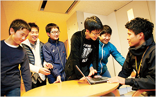 注目のインタビュー