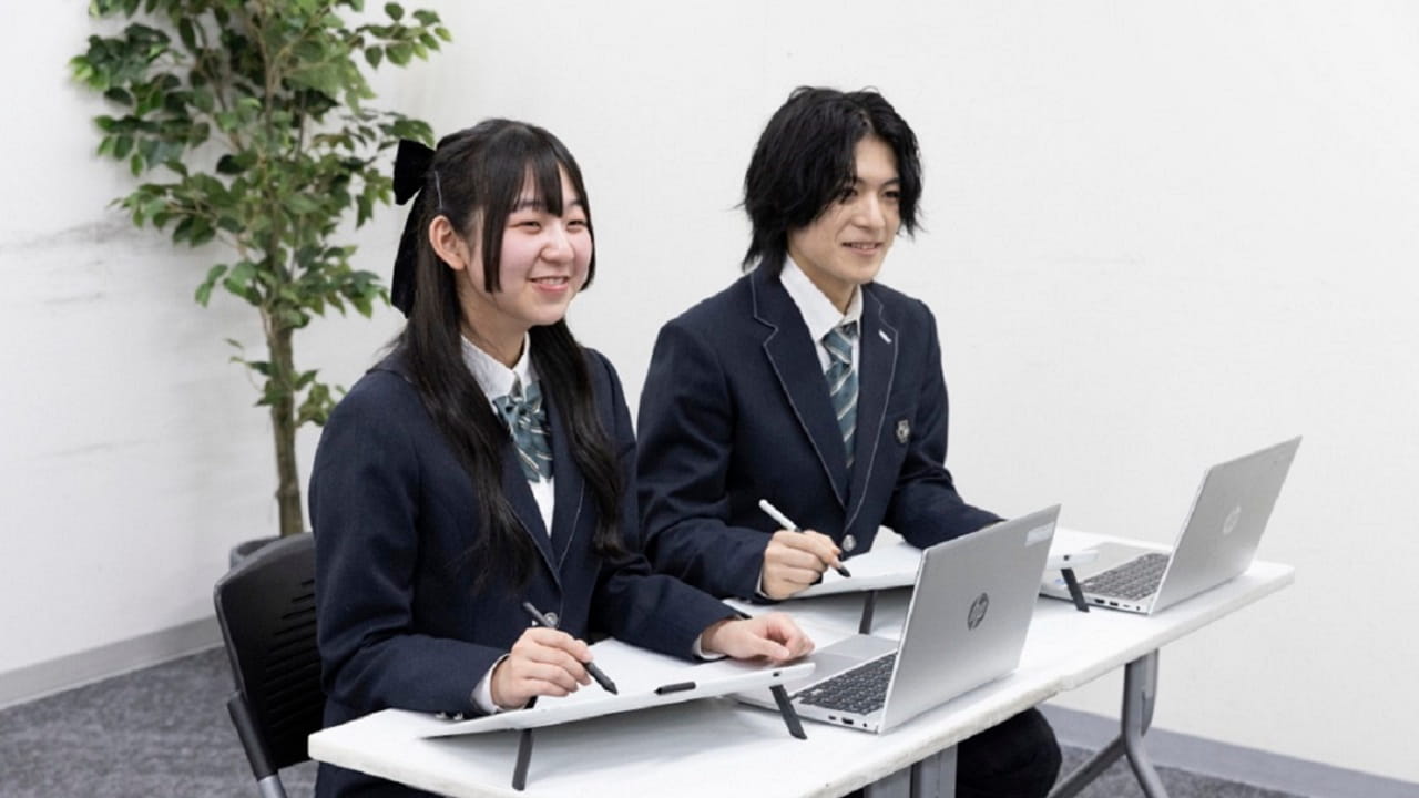 代々木アニメーション学院高等部-メイン写真2