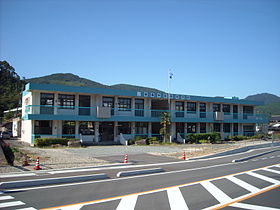 精華学園高等学校